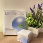 MEDITHERAPY藍水光保濕果凍凝膠+藍水光保濕果凍面膜：更深層持久的補水力，重拾肌膚彈性的秘密